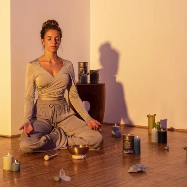 10 Cuenco Tibetano XL Meinl Energy 1800g para Profunda Resonancia y Transformación